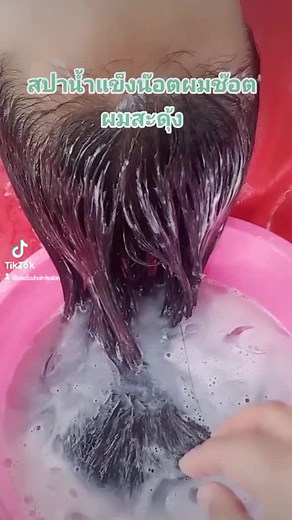 Hair Washing Tips for Long, Wavy Hair