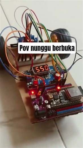 Dari kabel dan roda jadi karya nyata. Robot mobil #robot #arduino #stemlearning