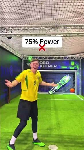 Level 1-100 vs Robot Keeper 🤖⚽🤯