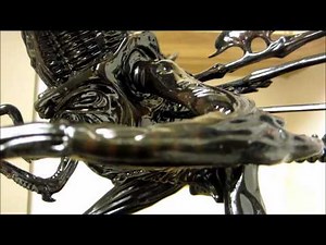 QUEEN ALIEN STATUE REVIEW!