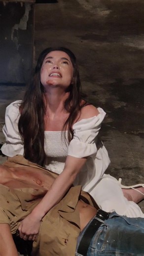 Rhian Ramos (@whianwamos_) - Behind the scenes #RoyalBlood