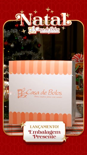 🎁 Nossa nova Embalagem para Presente vai te deixar em um verdadeiro loop de encanto! 😍✨ Adicione à sua encomenda e faça seu Natal ainda mais especial com a #casadebolos ❤️🎄 | Casa de Bolos Franquia