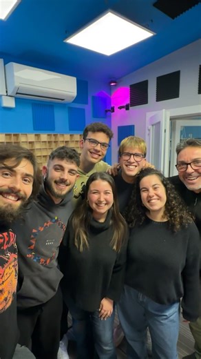 Els Pastorets del Vendrell on Instagram: "A un sol dia d’aixecar el teló… L’HIMNE DELS PASTORETS! 🎭🎶 Un projecte nascut del cor i ideat per la nostra directora Cristina Urgell, en col·laboració amb altres membres de l’entitat que hi participen activament: 🎼 Marc Barco (@jabaliberik) Ha creat i donat ànima a la música, posant-hi les mans i el talent amb la guitarra acústica, l’elèctrica i el baix, a més de ser una de les veus principals. ✍️ Nil Vinyes (@nil_vinyes) Autor de la lletra, bateria 