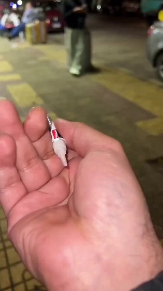 look what he did, this is ridiculous 🤣