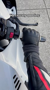 anyone else relate? 😅 #motogirl #motorcyclegirl #motorcyclechick #girlsthatride #bikerbabe #bikelife #yamaha #sunset #nature #florida #model #modelshoot #bikemodel | MotoShelby