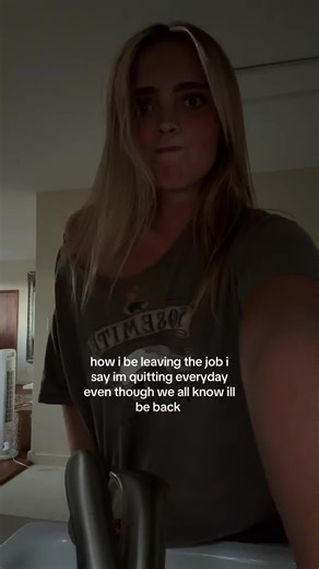 they know i’m never actually leaving smh #job #quitting #neverleaving #jobsearch #elatablecontent