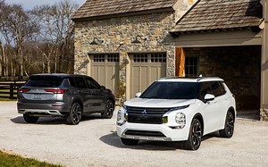 Redesigned 2022 Mitsubishi Outlander is Priced Above $30K