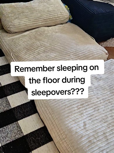 Ill tag this one right above my name #tiktokshopstockup #cloudcouch #loungechair #foldablebed #gamingchair