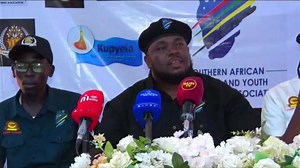 Ibrahim Mwamba, a PF cadre azala on the burial of ECL by asking the family to humble themselves before government and the people of Zambia....... MR EYE OPENER 👁. | Mr Eye Opener.