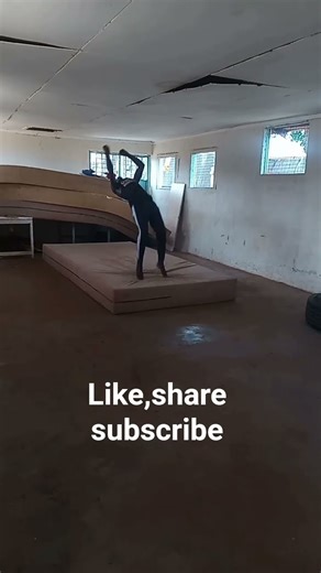 No tuck backflip tutorial;How to do a backflip demonstration