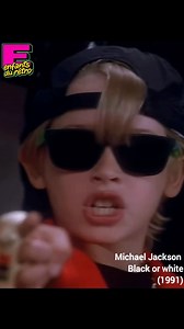 Macaulay Culkin dans le clip "Black or White" de Michael Jackson (1991) 😎🔊🎶🔥 #macaulayculkin #90s #annees90 #90smusic #michaeljackson | Les enfants du retro