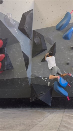 IBrokeGravity | Episode 143 - Can we climb this no-tex route? #rockclimbing #bouldering #reels Music: Hyperfun Kevin MacLeod (incompetech.com) Licensed... | Instagram