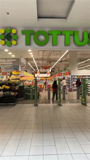 Tottus Chile on Instagram: "[Concurso cerrado] 🎉 ¡CONCURSO INCREÍBLE! 🎉 ¿Te imaginas tener $200.000 para gastar en lo que quieras de Tottus? 😍¡Es tu momento! 🤔¿Cómo participar? 1️⃣ Síguenos en @TottusChile 2️⃣ Comenta ¿Cuál sería tu lista de compras increíbles? 3️⃣ Etiqueta a un amigo (También nos tiene que seguir) 📢 ¡Así de fácil! Y mientras esperas, aprovecha los precios increíbles que tenemos para ti en Tottus. 🛒 *giftcard exclusiva para usar en Tottus. Para mayor información revisa las