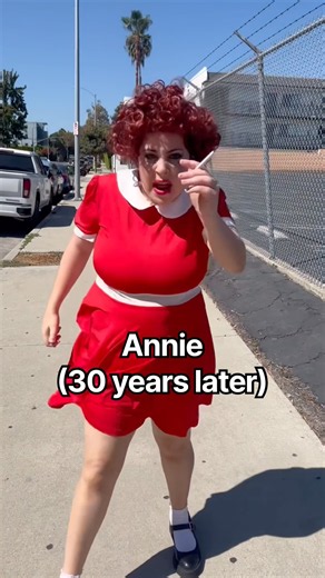 Annie (Reimagined: 30 Years Later) #musicaltheatre #carolburnett #rpdrmemes #stephensondheim #annie