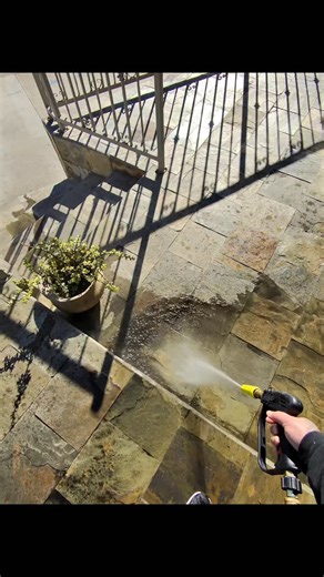 HECTOR’Z BIN CLEANING on Instagram: "🛡️ SAY GOODBYE TO DIRT & GRIME❗️ For all your pressure washing / soft washing needs Bins,fences, garage-doors,window-screens,pylon signs and monument signs etc. #homecare #curbappeal #deepcleaning #cleaningservice #professionalcleaningservices 📅BOOK NOW ‼️"