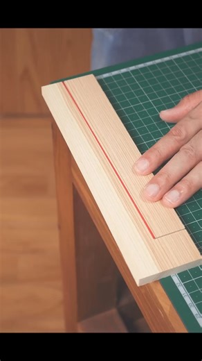 Cutting difficult-to-secure wood #diy #tools #tricks | Clips A1 08