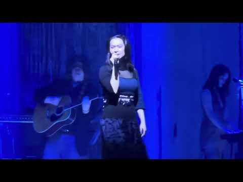 Mitski - Cats . Live. Los Angeles. California 02.04.2026 [FULL SONG] HD