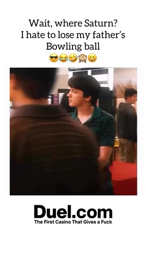 Taiwo kdk on Instagram: "Plot and Overview of Superhero Movie Superhero Movie is a parody comedy that spoofs popular superhero films, especially Spider-Man, along with X-Men, Fantastic Four, and other comic-book movies. It stars Drake Bell, Sara Paxton, Christopher McDonald, and Leslie Nielsen. ⸻ Plot Summary: The story follows Rick Riker (Drake Bell), an awkward high-school student who gets bitten by a genetically altered dragonfly, giving him superpowers. He becomes the hero known as Dragonfly