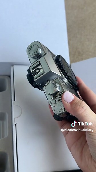 New Fujifilm XT30 II Camera Unboxing and Review