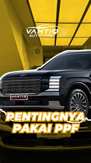 Hyundai Palisade Hybrid ini datang ke Vantiq Autocare dengan kondisi sudah dipakai, catnya mulai kusam, berdebu, dan ada sedikit baret halus. Setelah melalui proses pemasangan PPF, tampilannya berubah total jadi mulus, glossy, dan terlihat seperti baru lagi. Selain bikin mobil lebih mengkilap, PPF juga berfungsi melindungi cat dari goresan, debu jalan, dan sinar UV yang bisa bikin warna cepat pudar. Dengan PPF dari Vantiq, mobil tetap kinclong lebih lama tanpa worry. #VantiqAutocare #PPFMobil #H