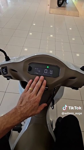 Biz 125 EX 2025: A nova versão da moto