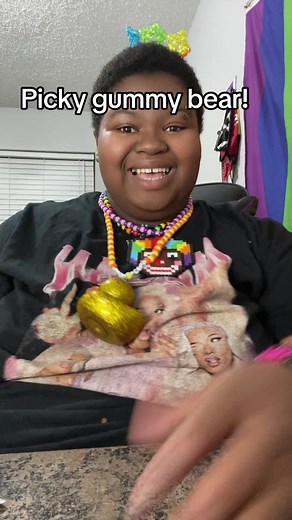 Trying out the picky gummy bear! #kandikid #kandibracelet #kandibracelets #jewelry #handmade #rave #plur #ponybeads #beads #beadedart #art #blackowned #smallbusiness #kids #chaos #random #scenekid #kandicore #kidcore #scenecore #sceneemo #emo #aesthetic #blackgirl #blackbusiness #rainbow #handmadejewelry#goofy #novelty #noveltyjewelry #colorful #grunge #kandiinspo #artsandcrafts #womenowned #kandisingles #trading #kanditrade #sensory #enrichment #decora #braceletmaking #krazedkandi #colorbeads #
