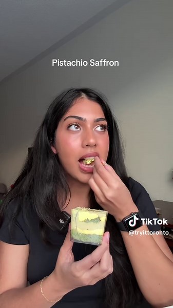 Wedding Cake Sampling Box from Bon Sweets in Toronto