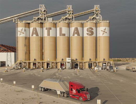 Trucks are now hauling frac sand in Texas with 'no one inside the cab'
