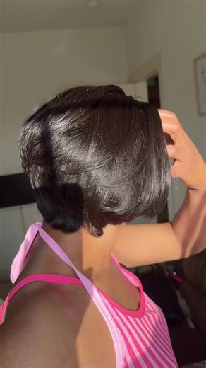 The pixie wig that’s PERFECT for everyday wear!! This 8 inch wig already comes cut and ready to go! All of the work is done for you! This wig is yaki textured and has kinky edges for the most natural look! @rpghairwigs ••• #wig #wiginstall #lacefrontwig #pixiecut #pixiewig