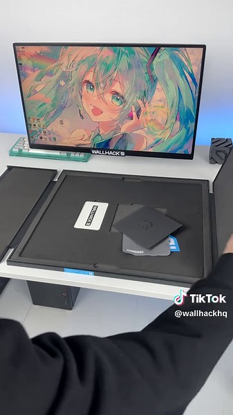 Unboxing Summer Miku ☀️ #mikuunboxing #unboxing #mousepad #fyp #SkyPAD #WALLHACK #gaming #glassmousepad #GamingSetup #techtok #mousepad #setup #pcgaming #desksetup