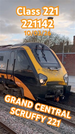 Scruffy Grand Central Class 221 Spotted at Derby! #trainspotting #britishtrains #passengertrain