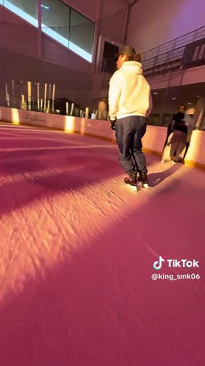 Hilarious Ice Skating Fails Compilation