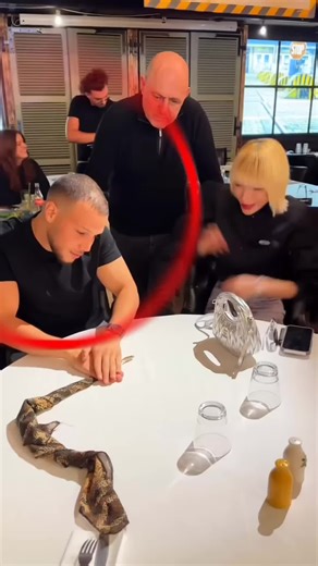 Meet This Terrifying Magician 😨🪄