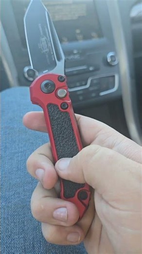 the microtech LUDT 3 is 🔥🔥🔥 #foryou #edc #edcorganizer #viral #edctools #grail #collection