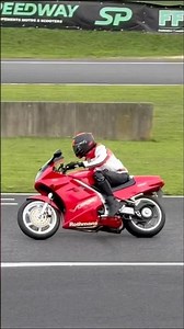 Honda VFR RC36 on track