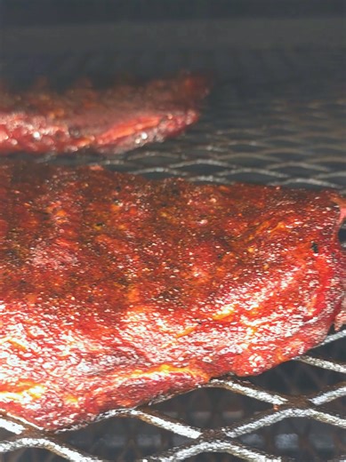 This is what reups look like when you respect the process. Boston butt breaking down right. Smoked oxtail soaking up patience. Tenderness isn’t rushed—it’s earned. *New Item* Boss Hogg Potatoes loading for Wednesday. #BBQ #Ribs #fyp #catering #valdostageorgia