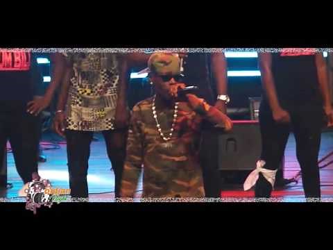 PETIT DENIS AU CONCERT DE SOUM BILL