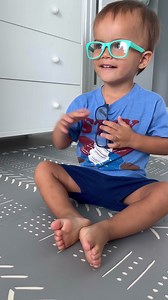 Kids unbreakable glasses available in 5 sizes. Swap your colors, bend your frames, and have fun! | Roshambo Eyewear