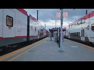 Caltrain 320 holiday train set in sjc local #149