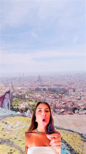 Vous pensez connaître Barcelone ? 😍🇪🇸 ✅ Envoie cette publication à une personne qui adore voyager ! Visiter Barcelone est une chose à faire au moins une fois dans votre vie. Il a une scène gastronomique dynamique, une pléthore d’architecture historique unique, un climat méditerranéen exceptionnel, de belles plages et sans doute la meilleure vie nocturne d’Europe. Dans cet article, je vous donne les informations nécessaires pour visiter la ville. Suivez le guide ! Plus d’informations ici : htt