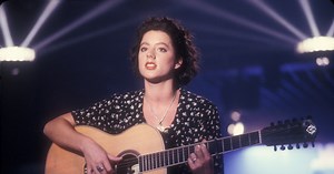 ‘90s Icon Reflects on ‘Fraught’ Relationship With Daughter