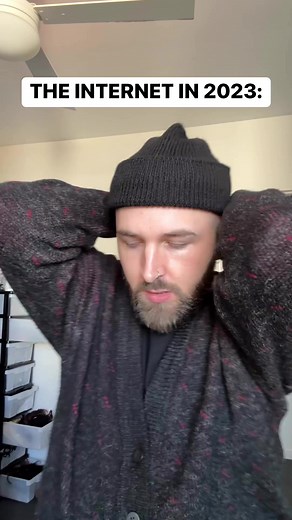 Much simpler times #throwback #nostalgia #cupsong #pitchperfect #millennials #2010s #comedy | Tim Collins