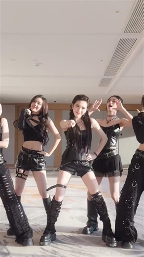 260501【R.E.D_OFFICIAL的作品】#RED组合 七星齐聚❤️‍🔥