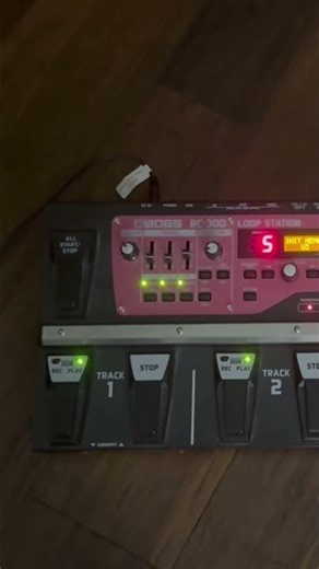 Live Loop DJ Foot Performance by Mike Chais