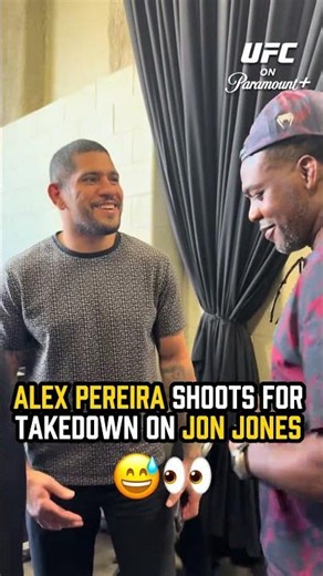 Jon Jones & Alex Pereira bury the hatchet 🤝 #ufc