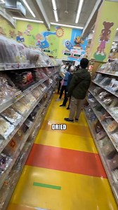 Inside Tokyo’s hidden snack paradise 🍫 | TokyoLens