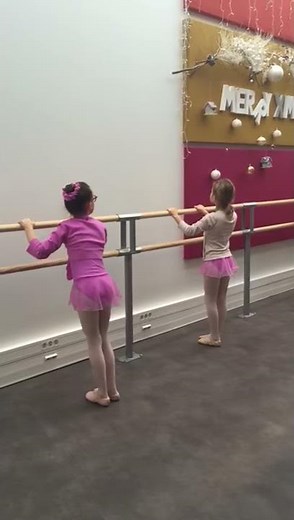 Cours de Danse Classique Enfants - Studio Coach Hélène Danse