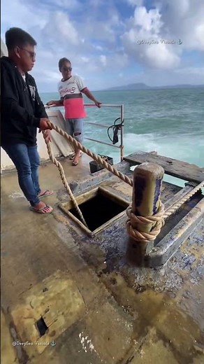 Anchor ⚓ drop moment feel the power of ocean Wave 🌊