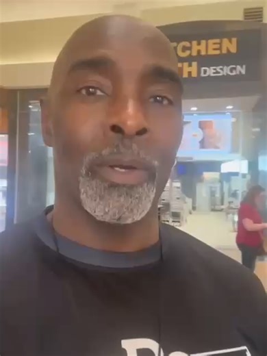 She was limping before we put on Liquid Gold 1 Therapy Oil! Check our profile for the after. Applied Liquid Gold 1 Therapy Oil Cream on the spot. Pain went from 20 to 10 — 50% relief immediately. This is all on video, before and after. This is why I do this. 👉 liquidgold1therapyoil.com Just a couple pumps. #LiquidGold1TherapyOil #essentialoilswork #ChronicPainRelief #RealResults #realtestimony #testimonytime #aliviaeldolor #productsrecommendation #reducepain #kneepain #essentialoils #NaturalHea