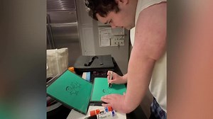 Blue's Clues You Just Got A Letter - Season 5, Episode 1 - Colors Everywhere! - Etsy UK